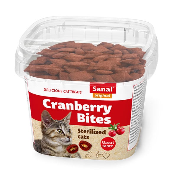 مکمل غذایی سانال گربه عقیم شده به همراه ویتامین با طعم کران بری